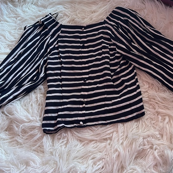 Banana Republic Petite XS Striped Off-the-Shoulder Balloon Sleeve Top - Picture 4 of 4